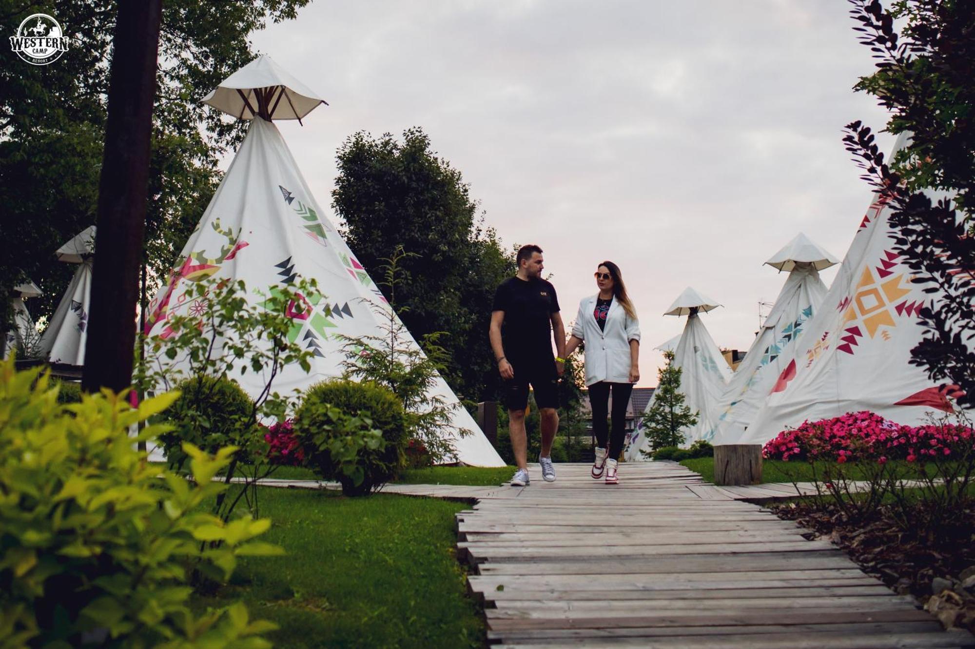 זאטור Western Camp Resort מראה חיצוני תמונה
