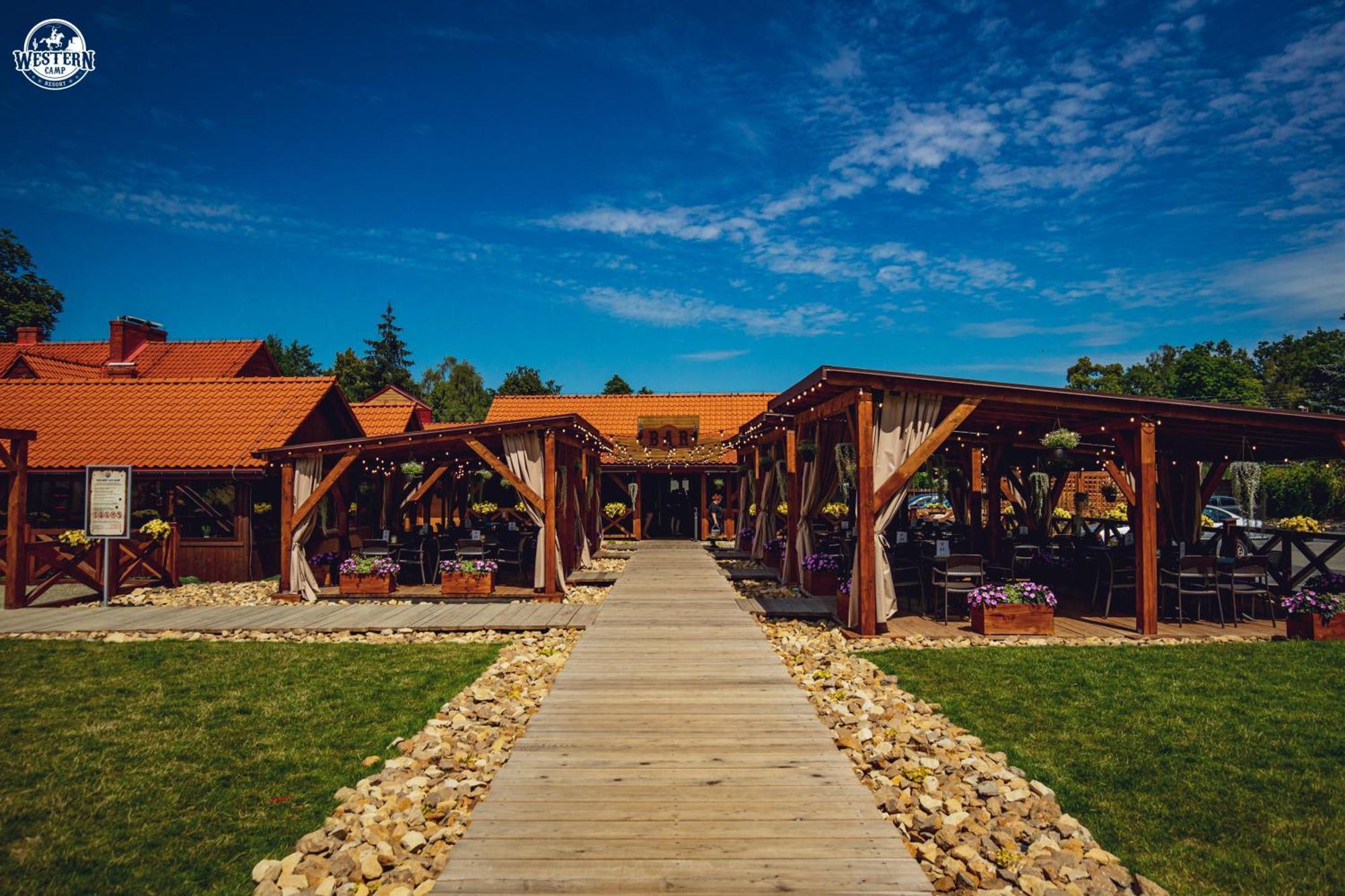 זאטור Western Camp Resort מראה חיצוני תמונה