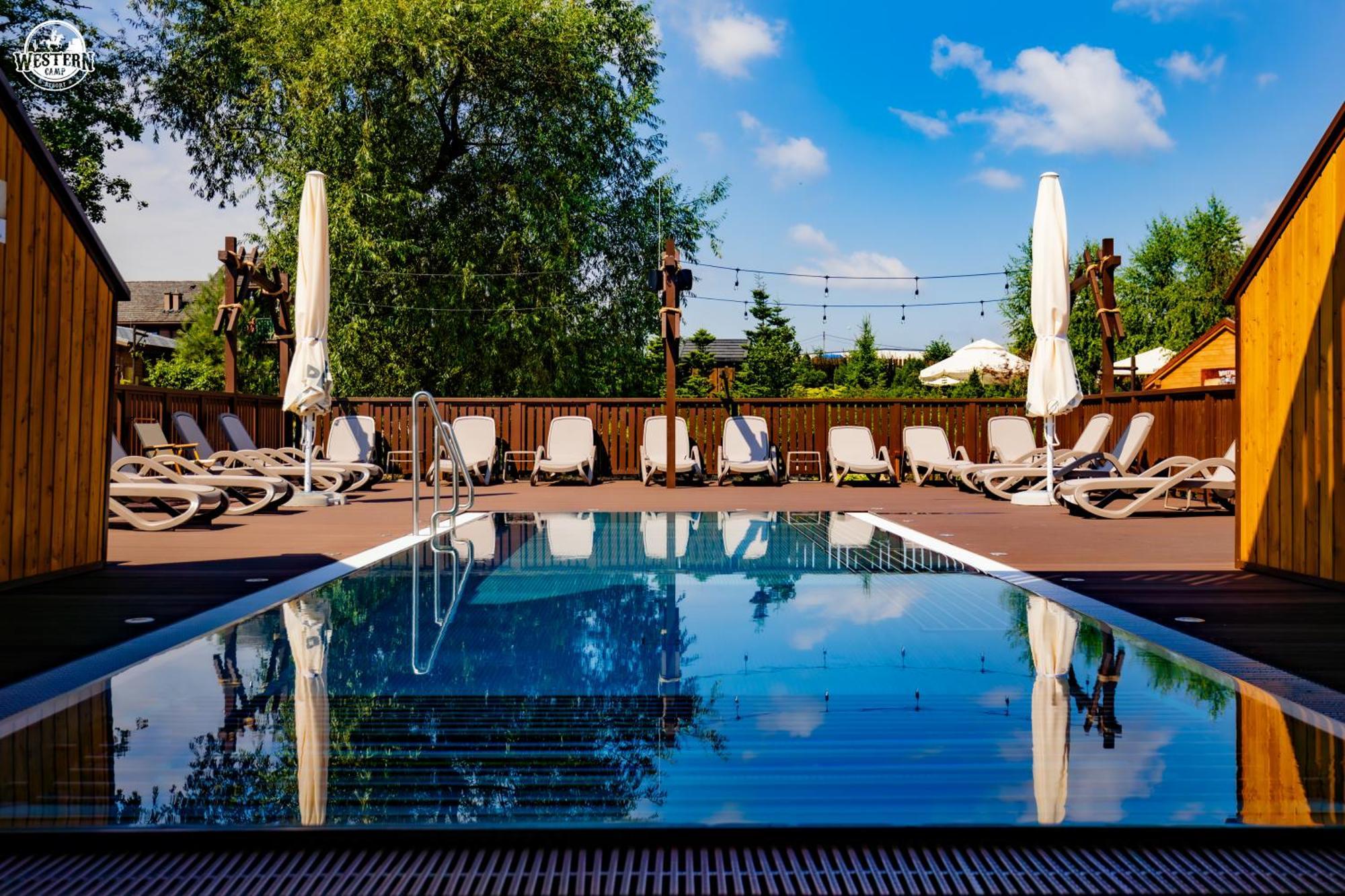 זאטור Western Camp Resort מראה חיצוני תמונה